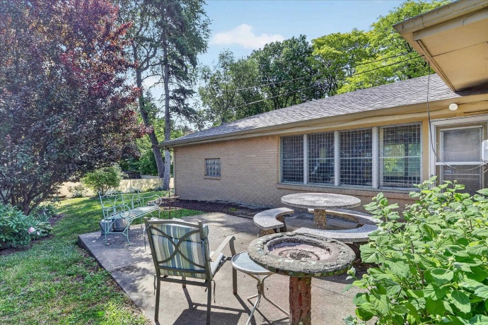 3104 Pioneer, ROCKFORD, Illinois 61107, 3 Bedrooms Bedrooms, ,2 BathroomsBathrooms,House,For Sale,Pioneer,202603269