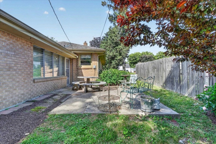 3104 Pioneer, ROCKFORD, Illinois 61107, 3 Bedrooms Bedrooms, ,2 BathroomsBathrooms,House,For Sale,Pioneer,202603269
