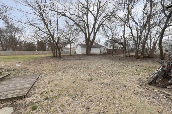 251 Homer, FREEPORT, Illinois 61032, ,2 Units,For Sale,Homer,202603270