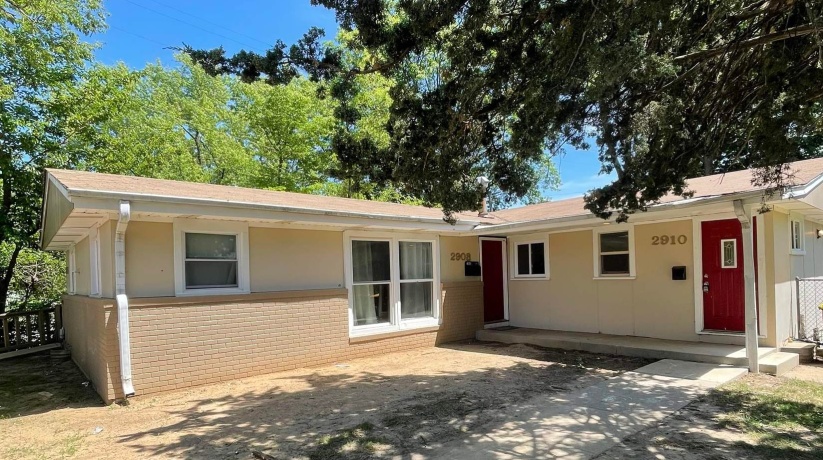 2910 Chatham Ln., ROCKFORD, Illinois 61101, ,3 - 4 Units,For Sale,Chatham Ln.,202603272