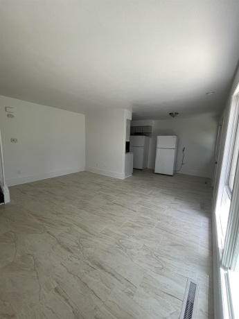2910 Chatham Ln., ROCKFORD, Illinois 61101, ,3 - 4 Units,For Sale,Chatham Ln.,202603272