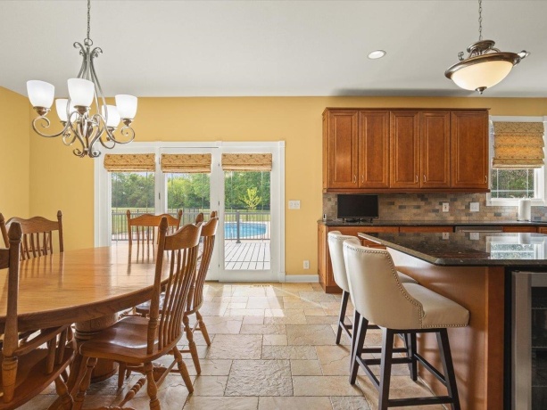 1 GLEN ABBEY, ROCKFORD, Illinois 61107, 3 Bedrooms Bedrooms, ,2 BathroomsBathrooms,House,For Sale,GLEN ABBEY,202603271
