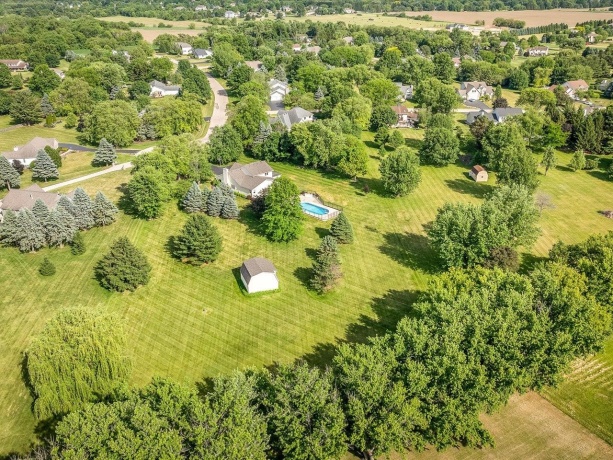1 GLEN ABBEY, ROCKFORD, Illinois 61107, 3 Bedrooms Bedrooms, ,2 BathroomsBathrooms,House,For Sale,GLEN ABBEY,202603271