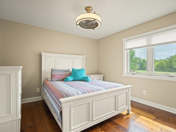 1 GLEN ABBEY, ROCKFORD, Illinois 61107, 3 Bedrooms Bedrooms, ,2 BathroomsBathrooms,House,For Sale,GLEN ABBEY,202603271