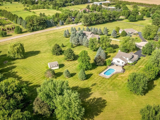 1 GLEN ABBEY, ROCKFORD, Illinois 61107, 3 Bedrooms Bedrooms, ,2 BathroomsBathrooms,House,For Sale,GLEN ABBEY,202603271