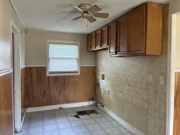605 Garver, ROCKFORD, Illinois 61102, 2 Bedrooms Bedrooms, ,1 BathroomBathrooms,House,For Sale,Garver,202603273