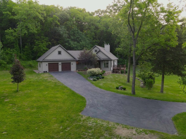 9496 Hanover Hill, HANOVER, Illinois 61041, 4 Bedrooms Bedrooms, ,4 BathroomsBathrooms,House,For Sale,Hanover Hill,202603277