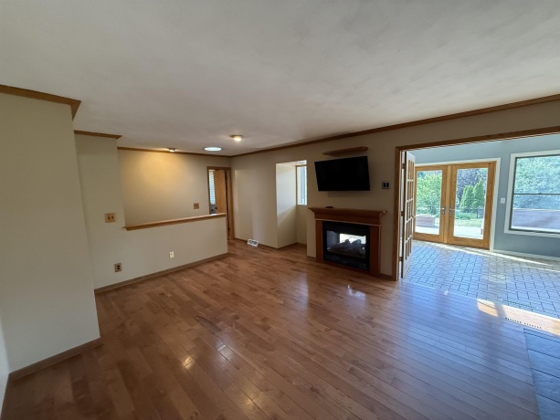 6161 Cathedral, ROCKFORD, Illinois 61109, 3 Bedrooms Bedrooms, ,2 BathroomsBathrooms,House,For Sale,Cathedral,202603282