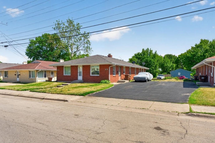 2611 Canterbury, ROCKFORD, Illinois 61101, ,3 - 4 Units,For Sale,Canterbury,202603276