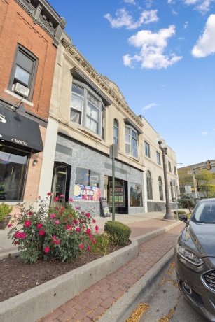 522 State, BELVIDERE, Illinois 61008, ,5+ Units,For Sale,State,202603280