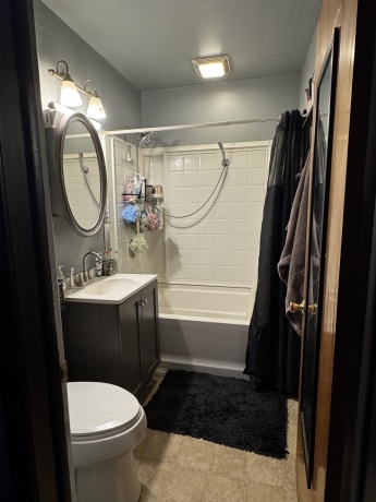 1319 Barton, ROCKFORD, Illinois 61103, 2 Bedrooms Bedrooms, ,1 BathroomBathrooms,House,For Sale,Barton,202602758