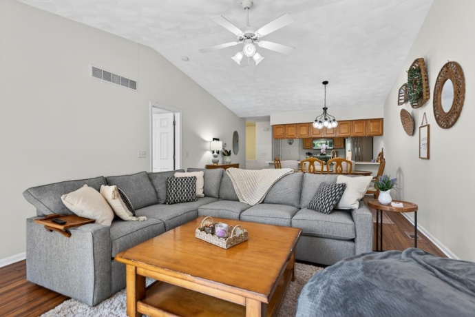 11847 RIVER HILLS, ROCKTON, Illinois 61072, 3 Bedrooms Bedrooms, ,2 BathroomsBathrooms,Condominium,For Sale,RIVER HILLS,202603287