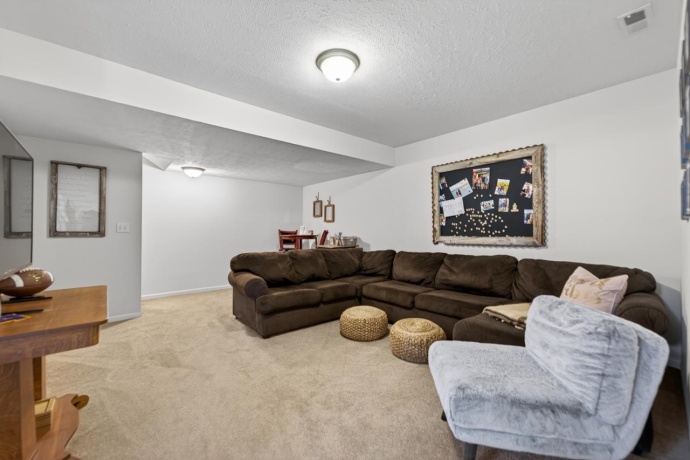 11847 RIVER HILLS, ROCKTON, Illinois 61072, 3 Bedrooms Bedrooms, ,2 BathroomsBathrooms,Condominium,For Sale,RIVER HILLS,202603287