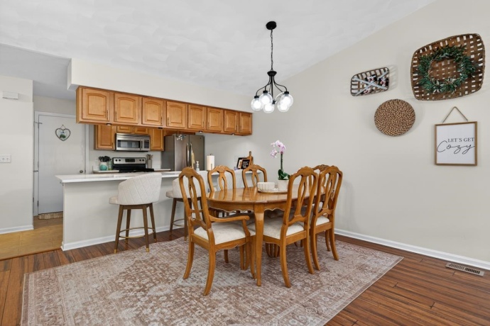 11847 RIVER HILLS, ROCKTON, Illinois 61072, 3 Bedrooms Bedrooms, ,2 BathroomsBathrooms,Condominium,For Sale,RIVER HILLS,202603287