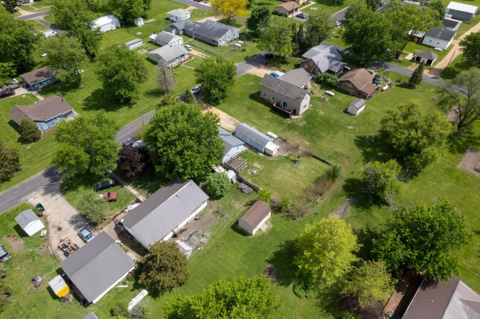 106 School, CHANA, Illinois 61015, 3 Bedrooms Bedrooms, ,1 BathroomBathrooms,House,For Sale,School,202603286