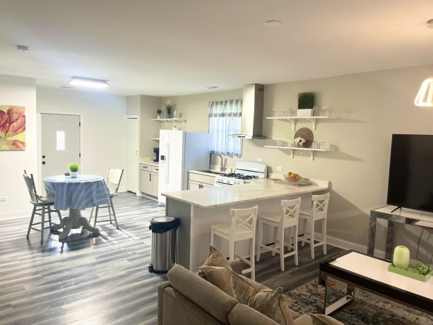 1313 Bloomington, Streator, Illinois 61364, 2 Bedrooms Bedrooms, ,1 BathroomBathrooms,House,For Sale,Bloomington,202603289