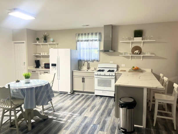1313 Bloomington, Streator, Illinois 61364, 2 Bedrooms Bedrooms, ,1 BathroomBathrooms,House,For Sale,Bloomington,202603289