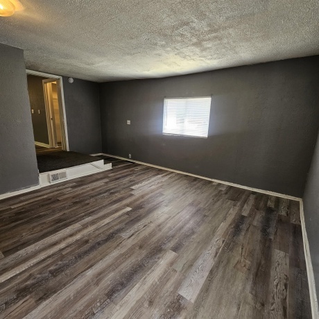 218 OAKWOOD, ROCKFORD, Illinois 61101, 5 Bedrooms Bedrooms, ,1 BathroomBathrooms,House,For Sale,OAKWOOD,202603290