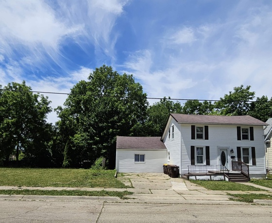 218 OAKWOOD, ROCKFORD, Illinois 61101, 5 Bedrooms Bedrooms, ,1 BathroomBathrooms,House,For Sale,OAKWOOD,202603290