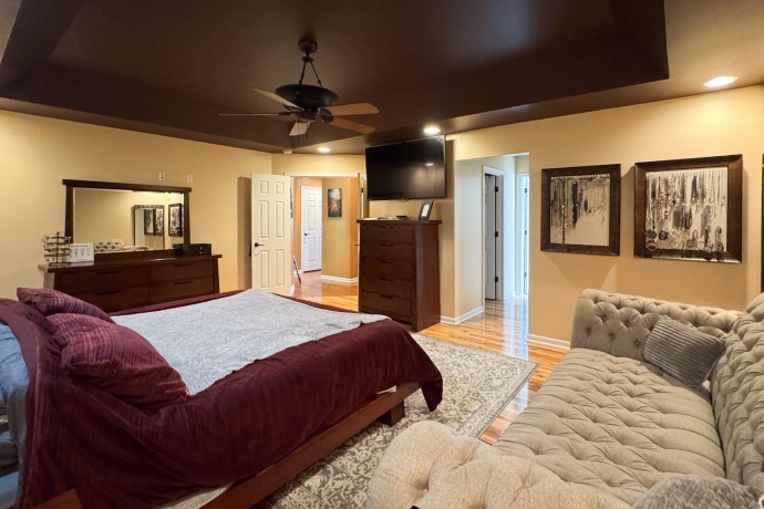 702 Hampton, LOVES PARK, Illinois 61111, 5 Bedrooms Bedrooms, ,3 BathroomsBathrooms,House,For Sale,Hampton,202603291