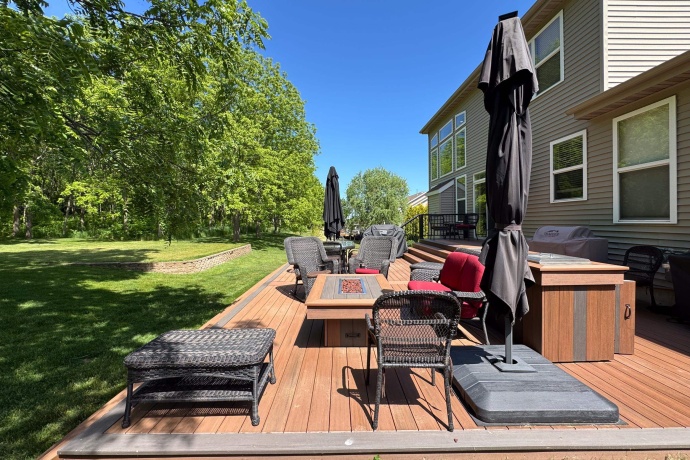 702 Hampton, LOVES PARK, Illinois 61111, 5 Bedrooms Bedrooms, ,3 BathroomsBathrooms,House,For Sale,Hampton,202603291
