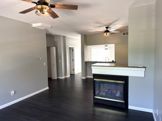 2433 RIVER OAKS #4, ROCKFORD, Illinois 61102, 3 Bedrooms Bedrooms, ,2 BathroomsBathrooms,Condominium,For Sale,RIVER OAKS #4,202603300