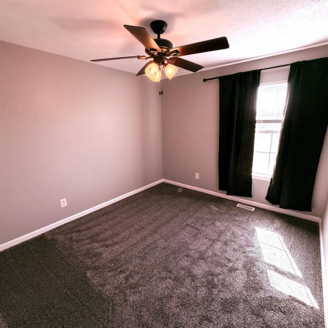 2433 RIVER OAKS #4, ROCKFORD, Illinois 61102, 3 Bedrooms Bedrooms, ,2 BathroomsBathrooms,Condominium,For Sale,RIVER OAKS #4,202603300