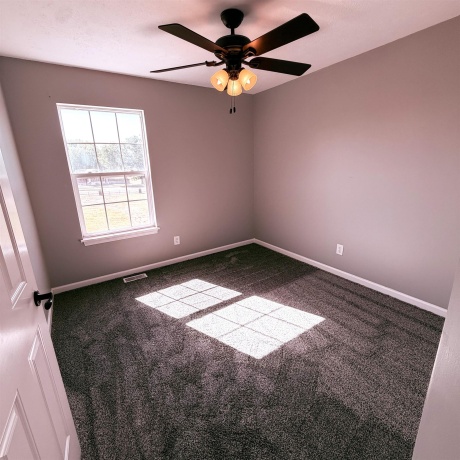 2433 RIVER OAKS #4, ROCKFORD, Illinois 61102, 3 Bedrooms Bedrooms, ,2 BathroomsBathrooms,Condominium,For Sale,RIVER OAKS #4,202603300