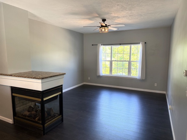 2433 RIVER OAKS #4, ROCKFORD, Illinois 61102, 3 Bedrooms Bedrooms, ,2 BathroomsBathrooms,Condominium,For Sale,RIVER OAKS #4,202603300