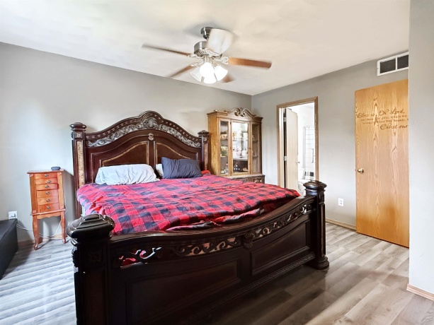 750 Brookview, BYRON, Illinois 61010, 3 Bedrooms Bedrooms, ,2 BathroomsBathrooms,House,For Sale,Brookview,202603304
