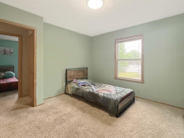 750 Brookview, BYRON, Illinois 61010, 3 Bedrooms Bedrooms, ,2 BathroomsBathrooms,House,For Sale,Brookview,202603304