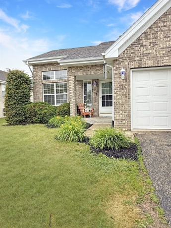 750 Brookview, BYRON, Illinois 61010, 3 Bedrooms Bedrooms, ,2 BathroomsBathrooms,House,For Sale,Brookview,202603304