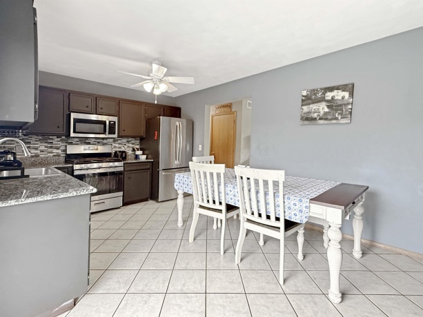 750 Brookview, BYRON, Illinois 61010, 3 Bedrooms Bedrooms, ,2 BathroomsBathrooms,House,For Sale,Brookview,202603304