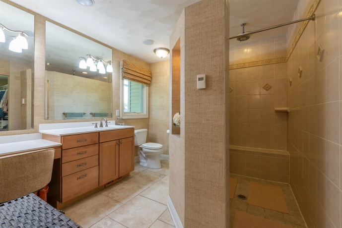 1021 Bertram, FREEPORT, Illinois 61032, 3 Bedrooms Bedrooms, ,3 BathroomsBathrooms,Condominium,For Sale,Bertram,202603307