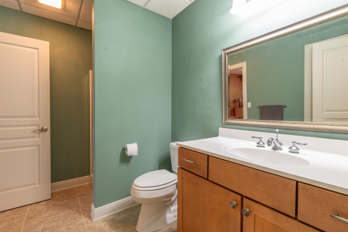 1021 Bertram, FREEPORT, Illinois 61032, 3 Bedrooms Bedrooms, ,3 BathroomsBathrooms,Condominium,For Sale,Bertram,202603307
