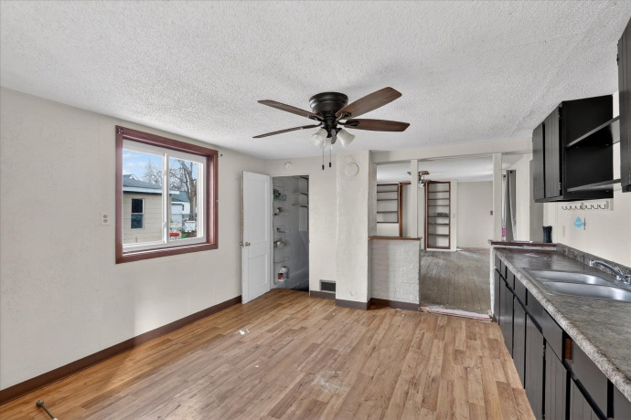 2929 Sewell, ROCKFORD, Illinois 61109, 2 Bedrooms Bedrooms, ,1 BathroomBathrooms,House,For Sale,Sewell,202603308
