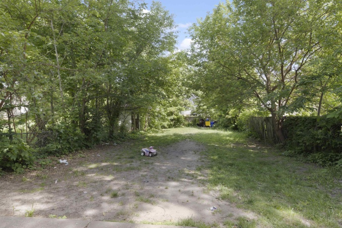 1509 School, ROCKFORD, Illinois 61101, 5 Bedrooms Bedrooms, ,1 BathroomBathrooms,House,For Sale,School,202603309