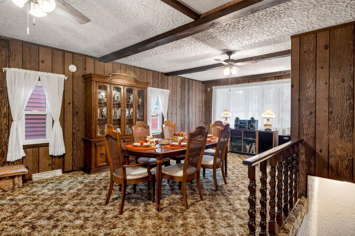 106 Superior, MACHESNEY PARK, Illinois 61115, 3 Bedrooms Bedrooms, ,2 BathroomsBathrooms,House,For Sale,Superior,202603312
