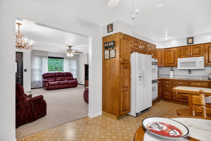 106 Superior, MACHESNEY PARK, Illinois 61115, 3 Bedrooms Bedrooms, ,2 BathroomsBathrooms,House,For Sale,Superior,202603312