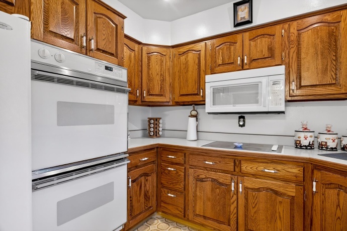 106 Superior, MACHESNEY PARK, Illinois 61115, 3 Bedrooms Bedrooms, ,2 BathroomsBathrooms,House,For Sale,Superior,202603312