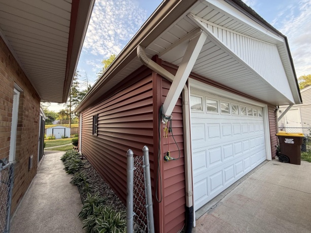 106 Superior, MACHESNEY PARK, Illinois 61115, 3 Bedrooms Bedrooms, ,2 BathroomsBathrooms,House,For Sale,Superior,202603312