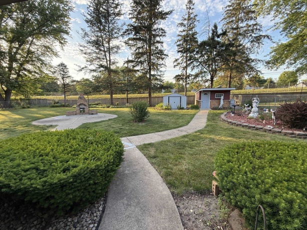 106 Superior, MACHESNEY PARK, Illinois 61115, 3 Bedrooms Bedrooms, ,2 BathroomsBathrooms,House,For Sale,Superior,202603312