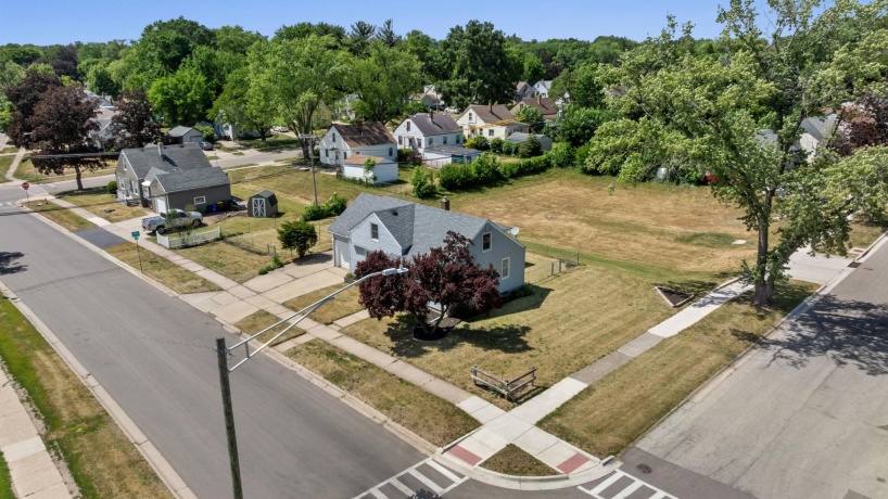 3540 Louisiana, ROCKFORD, Illinois 61108, 4 Bedrooms Bedrooms, ,1 BathroomBathrooms,House,For Sale,Louisiana,202603315
