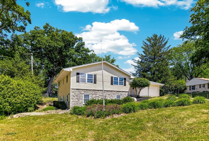 5010 Guilford, ROCKFORD, Illinois 61107, 4 Bedrooms Bedrooms, ,2 BathroomsBathrooms,House,For Sale,Guilford,202603318
