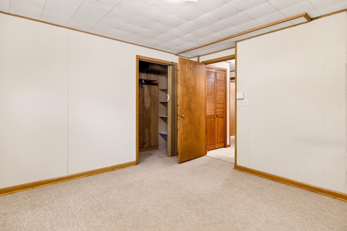 5010 Guilford, ROCKFORD, Illinois 61107, 4 Bedrooms Bedrooms, ,2 BathroomsBathrooms,House,For Sale,Guilford,202603318
