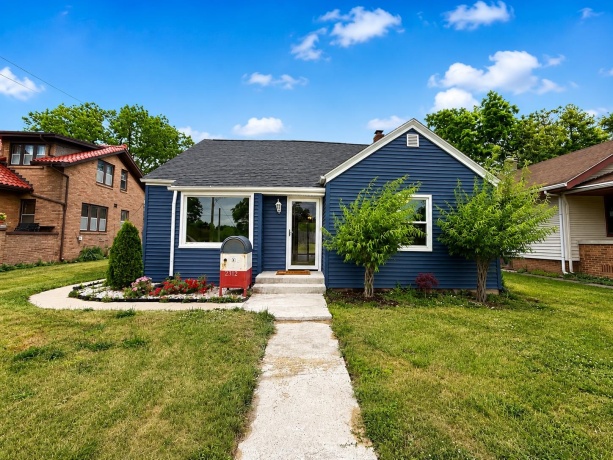 2312 Rural, ROCKFORD, Illinois 61107, 2 Bedrooms Bedrooms, ,1 BathroomBathrooms,House,For Sale,Rural,202603319
