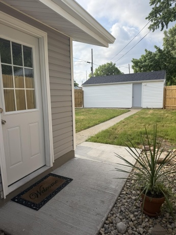 412 Lafayette St, OTTAWA, Illinois 61350, 2 Bedrooms Bedrooms, ,1 BathroomBathrooms,House,For Sale,Lafayette St,202603320