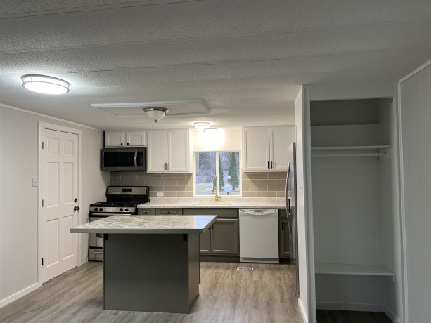 3445 Zircon, ROCKFORD, Illinois 61102, 2 Bedrooms Bedrooms, ,1 BathroomBathrooms,House,For Sale,Zircon,202603325