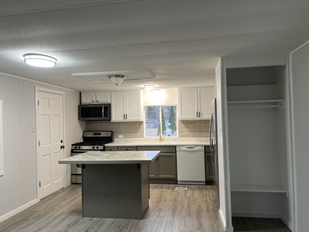 3445 Zircon, ROCKFORD, Illinois 61102, 2 Bedrooms Bedrooms, ,1 BathroomBathrooms,House,For Sale,Zircon,202603325