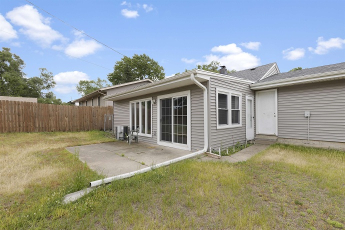 210 WILSON, MACHESNEY PARK, Illinois 61115, 2 Bedrooms Bedrooms, ,1 BathroomBathrooms,House,For Sale,WILSON,202603326